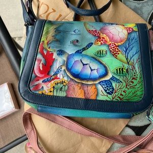 Anuschka medium size purse.  Like new